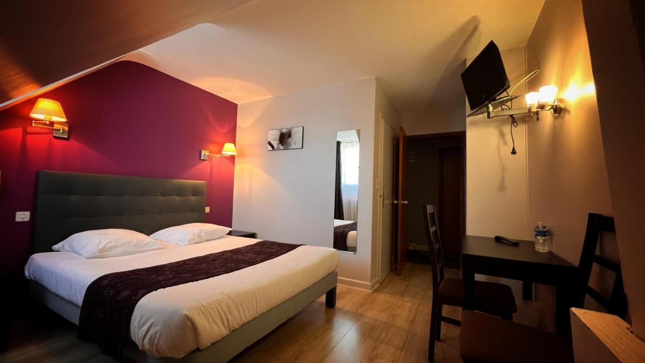 Logis Hotel Restaurant Des Voyageurs Tarnac Exteriér fotografie
